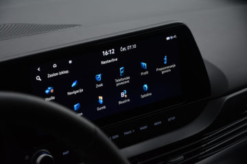 HYUNDAI BAYON 19