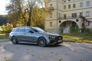 MERCEDES-BENZ C 07