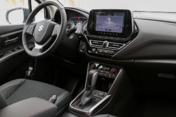 Suzuki S-Cross (11)