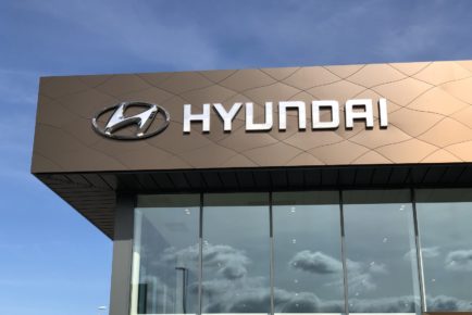 hyundai-leading-customer-brand-experience-2021-01