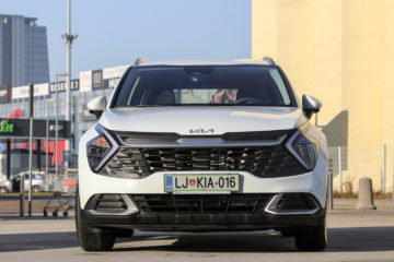 Kia Sportage  (3)