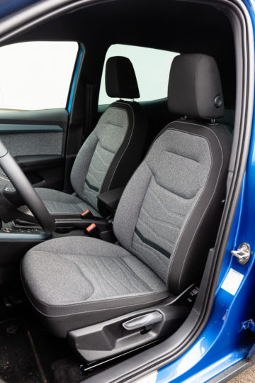 Seat_Arona_15_TSI_DSG_Xperience_12