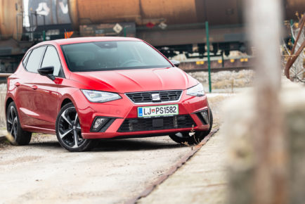 Seat_Ibiza_10_TSI_110_DSG_FR_001