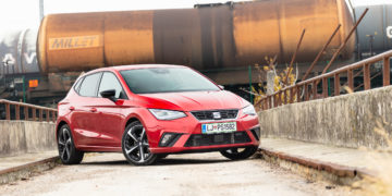 Seat_Ibiza_10_TSI_110_DSG_FR_03