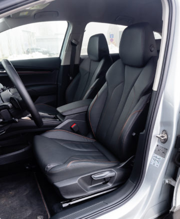 Skoda_Enyaq_iV_80_Suite_10