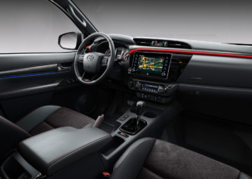 Toyota Hilux GR Sport (7)