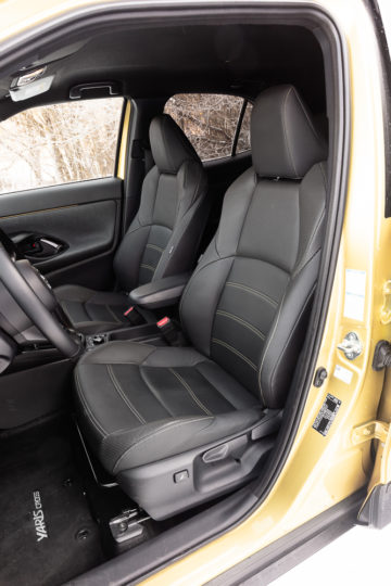 Toyota_Yaris_Cross_Hybrid_4x4_Premiere_12