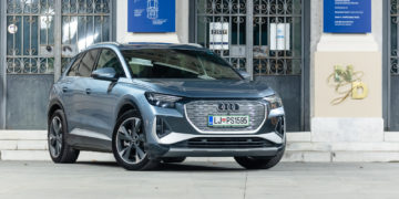 Audi_Q4_40_e-tron_S-line_01