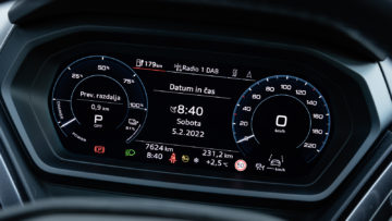 Audi_Q4_40_e-tron_S-line_30