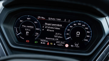Audi_Q4_40_e-tron_S-line_34