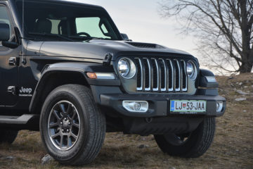 JEEP GLADIATOR 09