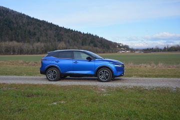 NISSAN QASHQAI 25