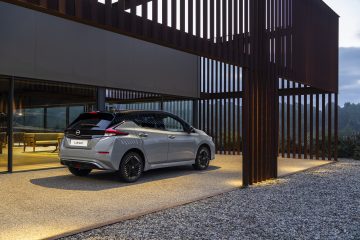 Nissan_Leaf_2022_12.JPG