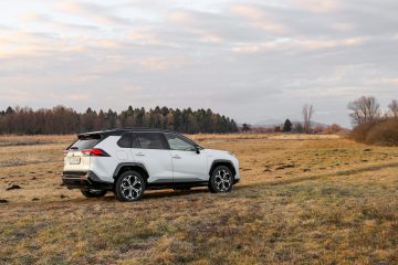 Toyota RAV4 (3)