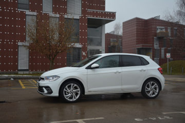 VW POLO 02