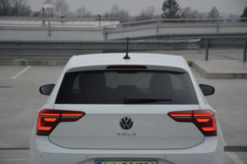 VW POLO 11