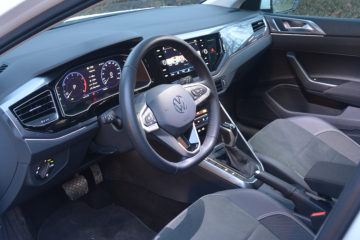 VW POLO 14