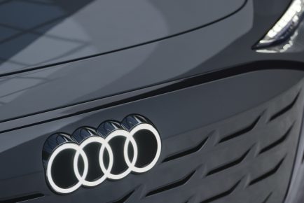 Audi A6 Avant e-tron_koncept_ (5)