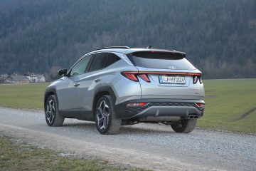 HYUNDAI TUCSON PHEV 05