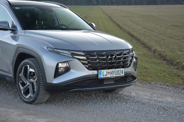 HYUNDAI TUCSON PHEV 08