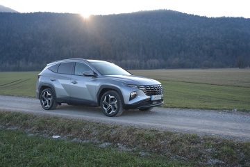 HYUNDAI TUCSON PHEV 23