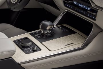 Mazda_CX-60_3