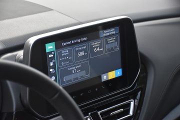SUZUKI S-CROSS 19