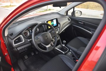 SUZUKI S-CROSS 25