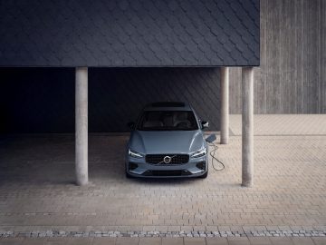 Volvo_S60_Recharge_T8_ (9)