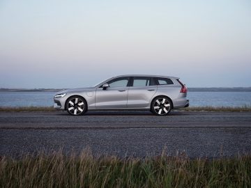 Volvo_V60_Recharge_T8_ (6)