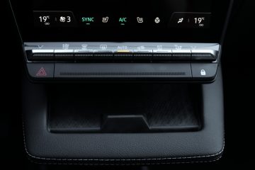 Renault Megane E-Tech Electric (10)