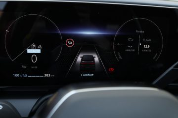 Renault Megane E-Tech Electric (7)