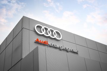 World first: start of the Audi charging hub as an urban quick-ch