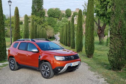 DACIA DUSTER 01