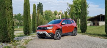 DACIA DUSTER 04