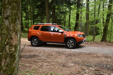 DACIA DUSTER 06