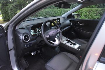 HYUNDAI KONA EV 12