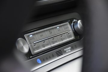 HYUNDAI KONA EV 19