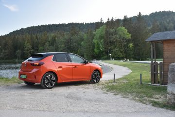 OPEL CORSA-e 03