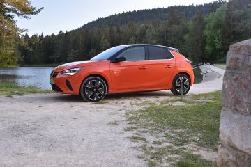 OPEL CORSA-e 06