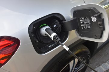 MB EQA 27