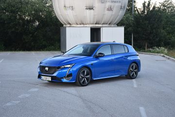 PEUGEOT 308 05