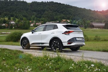 KIA SPORTAGE 02
