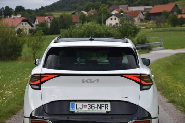 KIA SPORTAGE 11