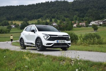 KIA SPORTAGE 13