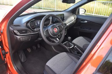 FIAT TIPO CROSS 11
