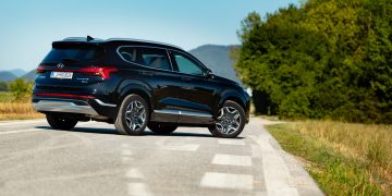 Hyundai_Santa_Fe_Plug-In_Impression_04