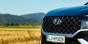Hyundai_Santa_Fe_Plug-In_Impression_05