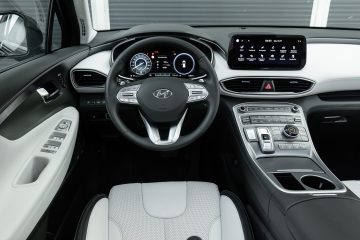 Hyundai_Santa_Fe_Plug-In_Impression_18