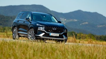 Hyundai_Santa_Fe_Plug-In_Impression_36